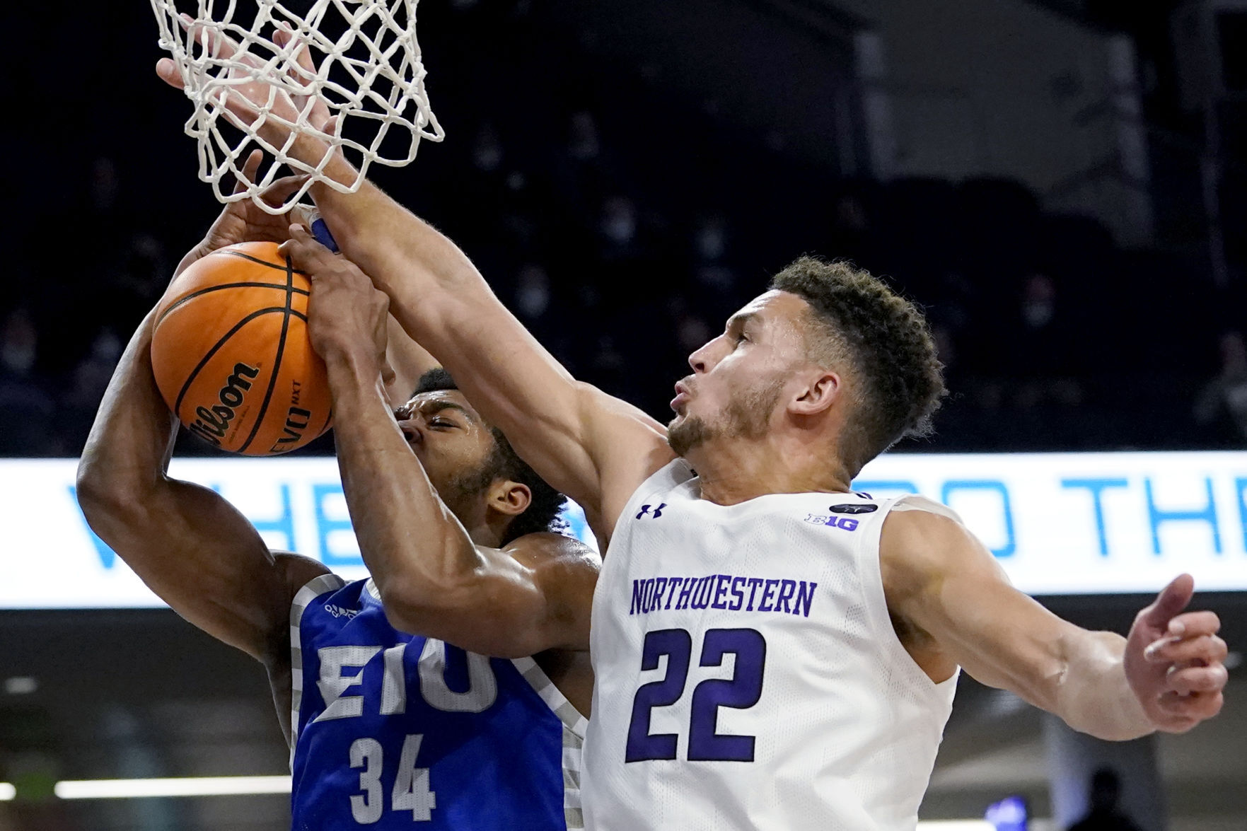 E Illinois Northwestern Basketball